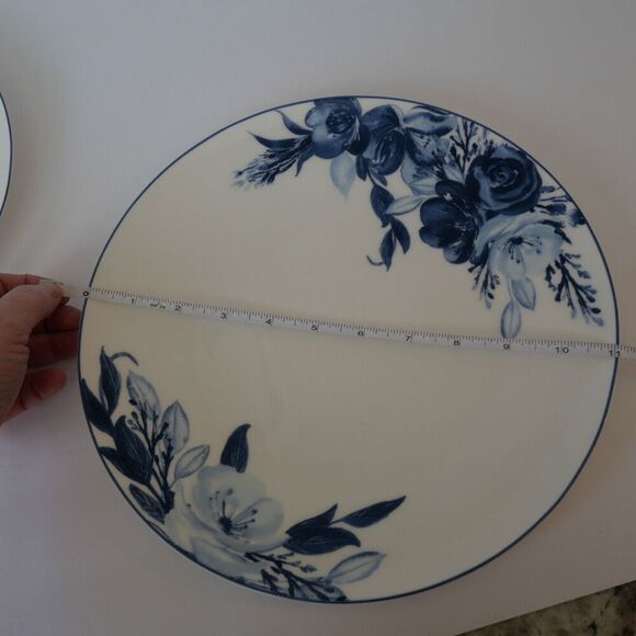 New Mikasa Darcy SET OF 2 Blue & White Floral Bone China 11" Dinner Plates - Picture 4 of 5